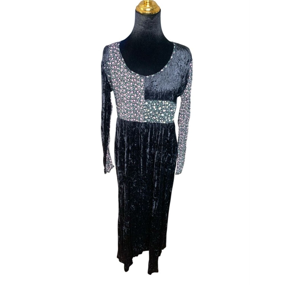 VTG Judy’s Black Velvet Patchwork Whimsigoth 90s Long Sleeve Maxi Dress Dark Rom